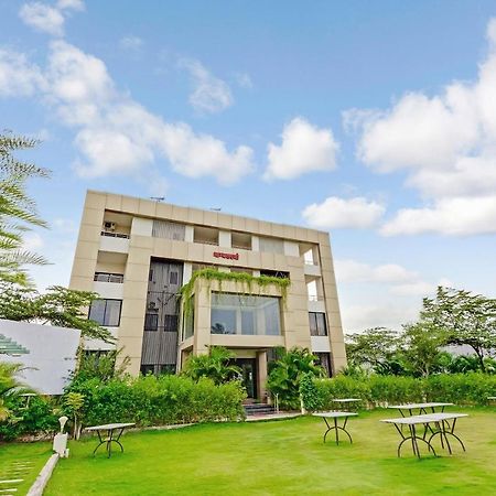 Oyo 48352 Hotel Bhagyalaxmi Kāla Exteriér fotografie