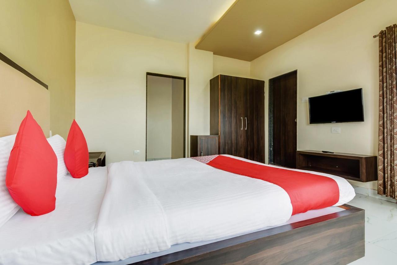 Oyo 48352 Hotel Bhagyalaxmi Kāla Exteriér fotografie